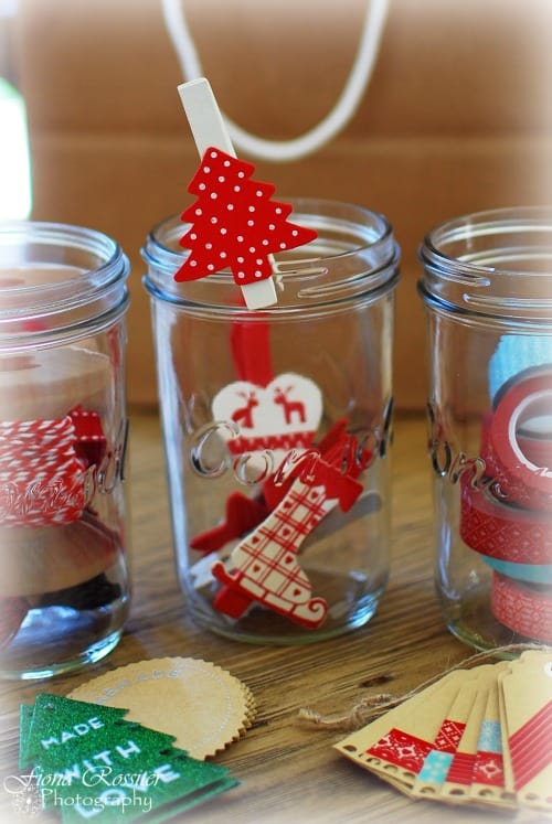 Christmas-Wrapping-&-Tag Jars