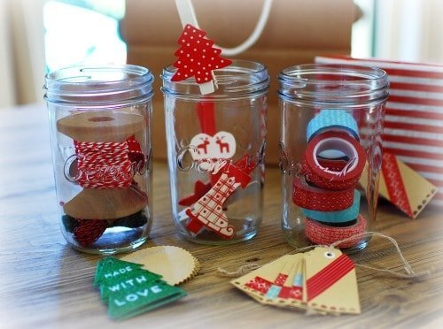 Christmas-Wrapping-&-Tags Jars2