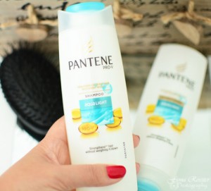 Pantene-Pro-V-Aqua-Light